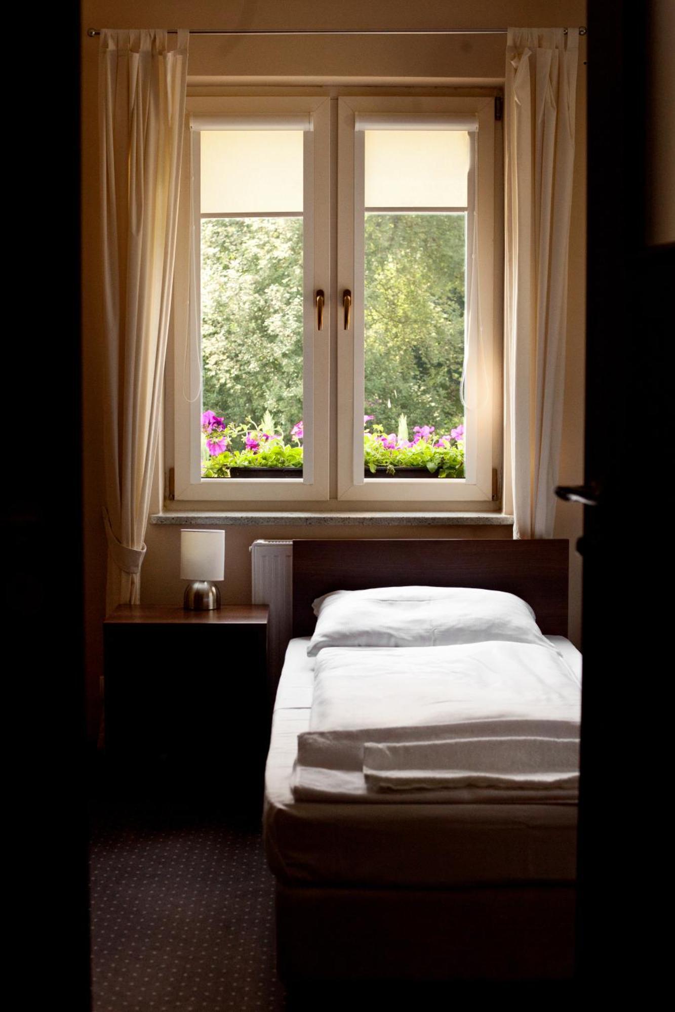 Pensjonat Bartosz Żagań Chambre photo